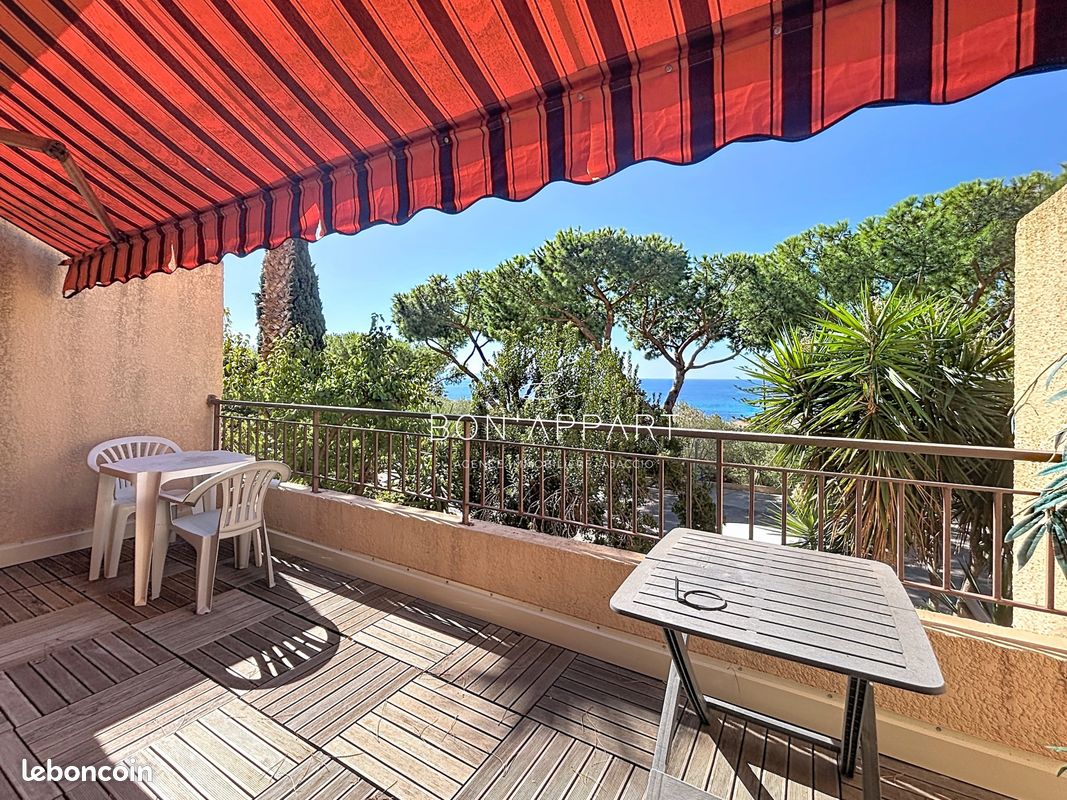 Appartement 1 pièce 35 m² · à Ajaccio · 35 m² · 737 €/mois