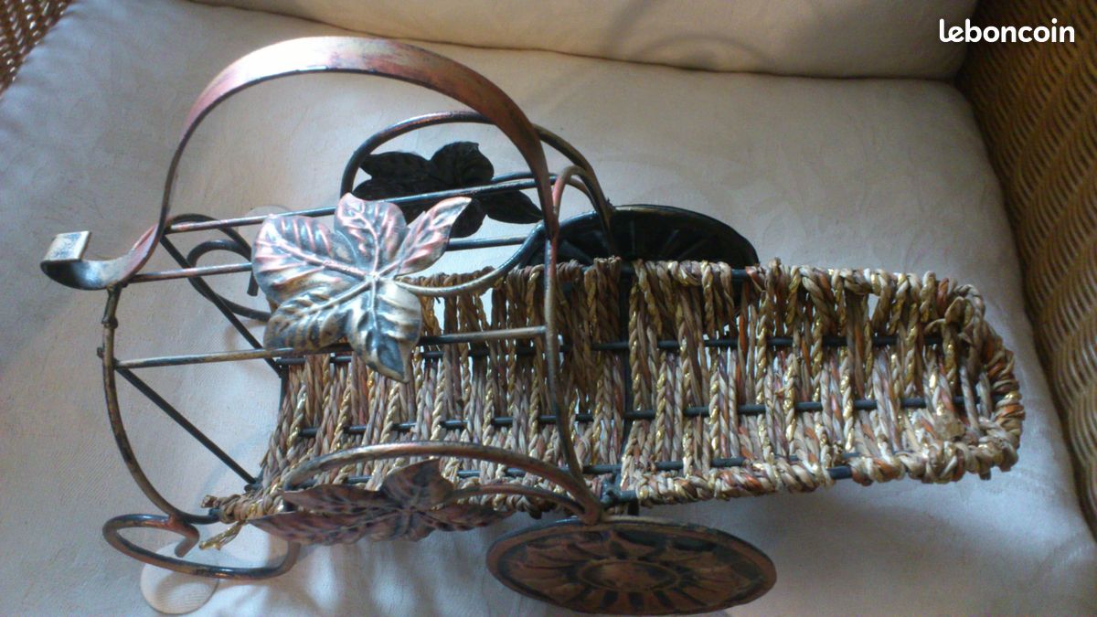 PORTE-BOUTEILLES VINTAGE - A voir (image 1)