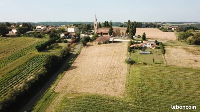 Terrain constructible viabilisé · à Sainte-Dode · 58 000 €