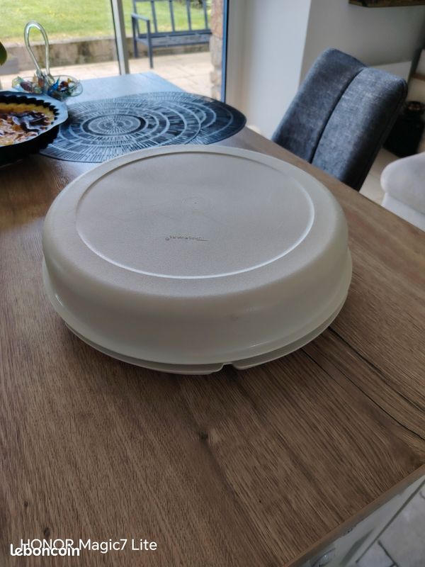 Plateau avec couvercle Tupperware (image 2)