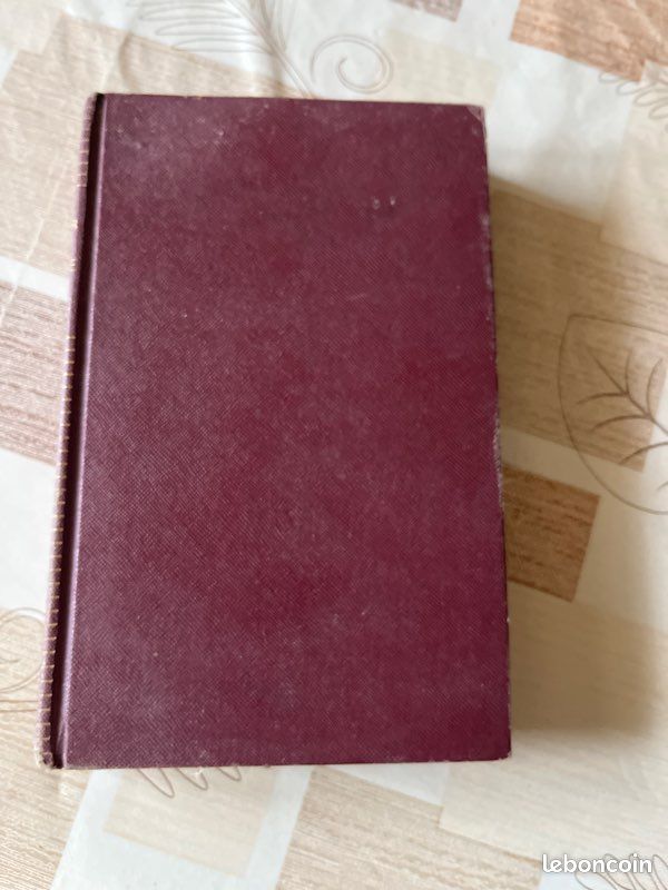 Livres relié l’homme au masque blanc (image 1)