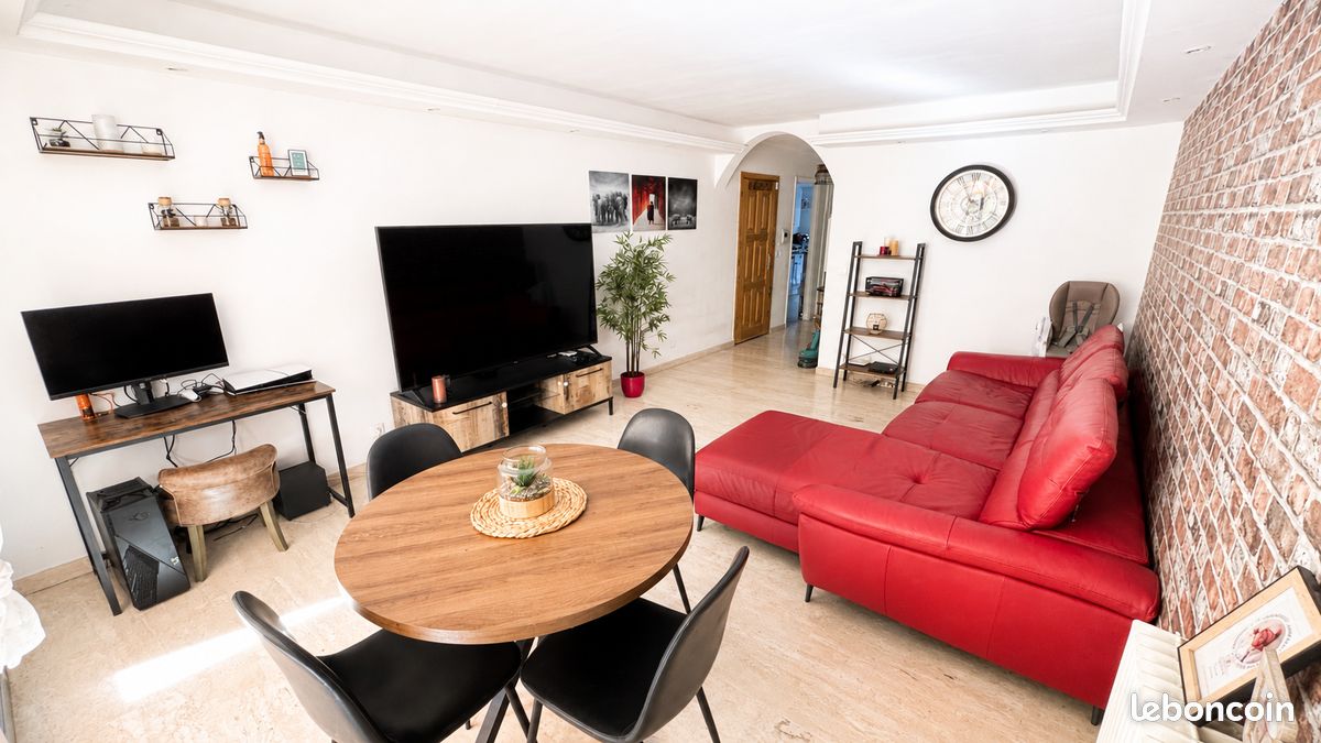 Appartement 2 pièces 53 m² · à Antibes · 53 m² · 320 000 €