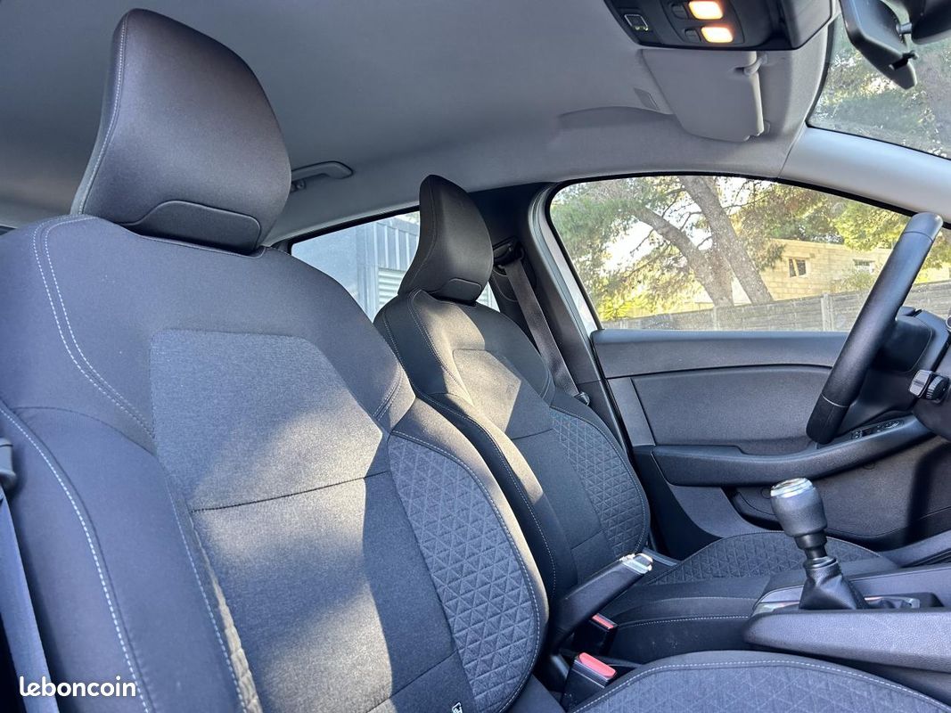 Renault clio societe 1.5 bluedci 85 air (image 14)