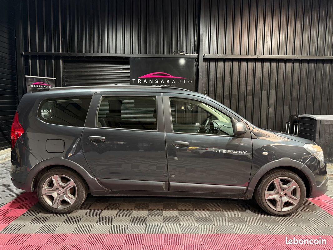 Dacia LODGY Stepway 1.2 tce 115 attelage / radars de recul / régulateur de vitesse (image 2)