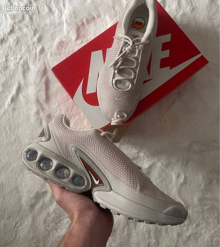 Air Max DN rose Lila taille 44,5 neuf avec étiquette Chaussures - Main Image