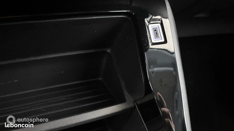 Peugeot 208 1.2 PureTech 100ch S&S Active (image 30)