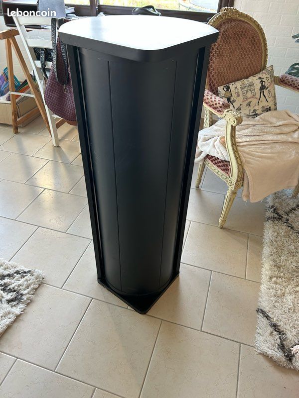 Meuble de coin (image 2)