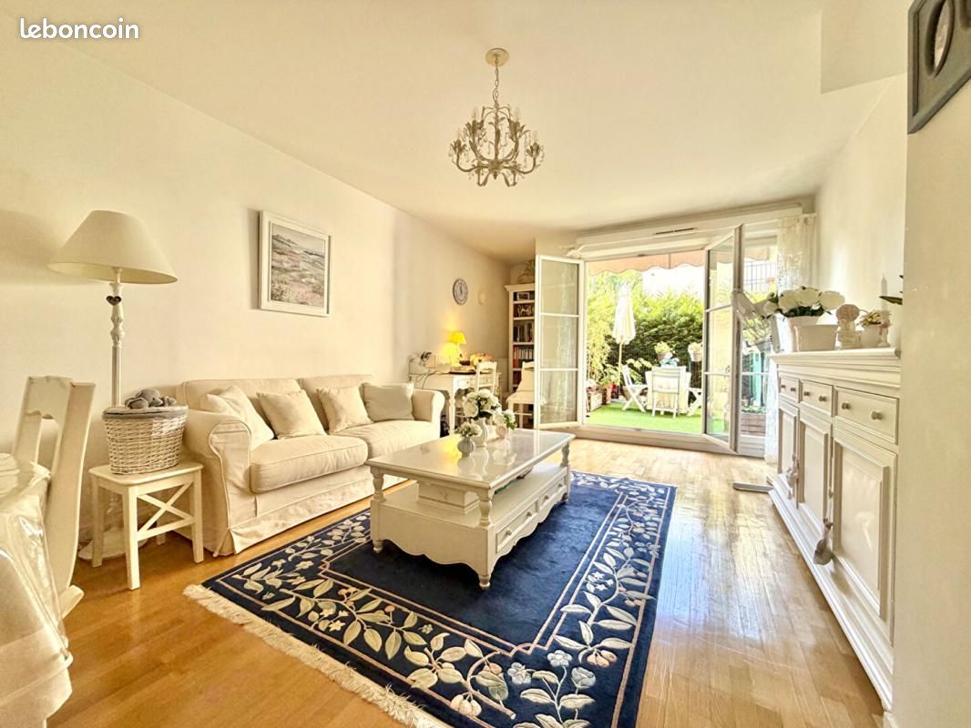 Appartement 3 pièces 63 m² · à Maisons-Alfort · 63 m² · 379 000 €