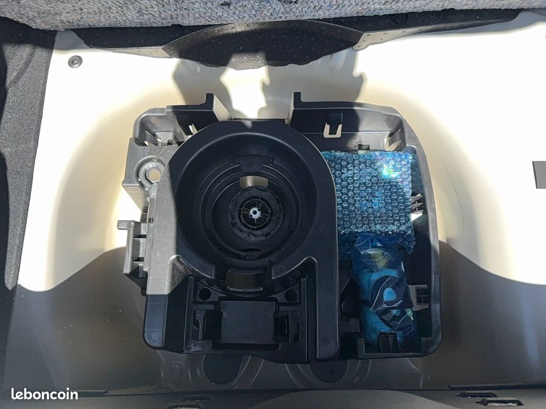 CITROEN C3 PureTech 83 ch BVM5 Max (image 8)