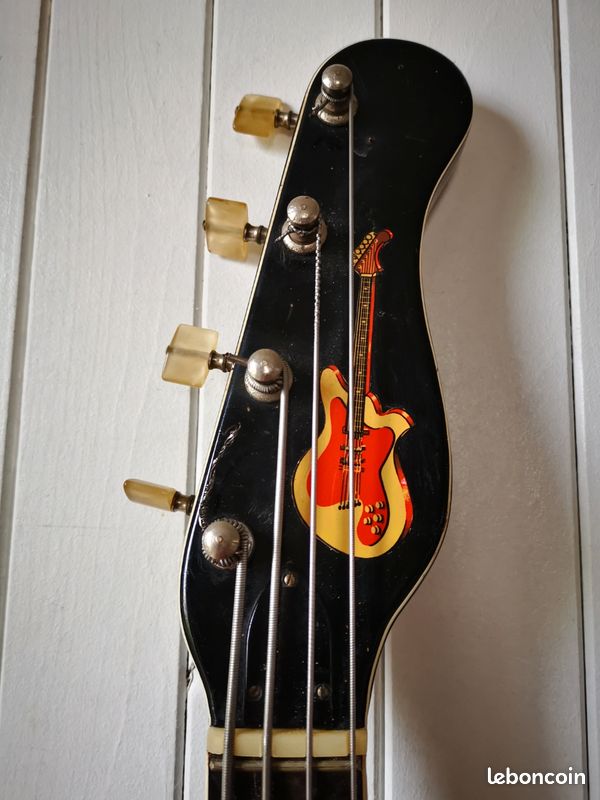 Basse italienne Crucianelli années 60 (image 10)