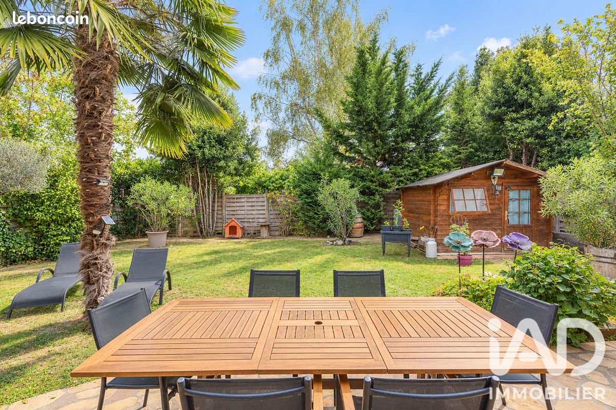 Maison 6 pièces 147 m² · à Viry-Châtillon · 147 m² · 368 000 €