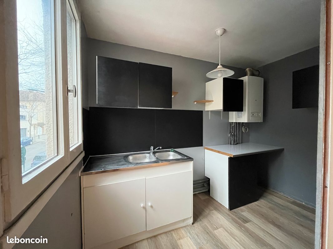 Appartement a louer mantes-la-ville - 1 pièce(s) - 30 m2 - Surfyn