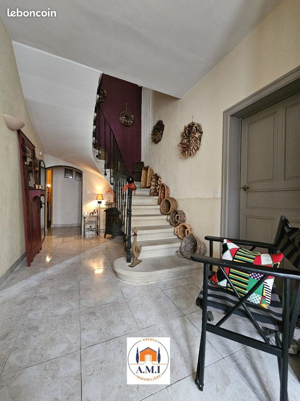 Maison 5 pièces 150 m² · à Sommières · 150 m² · 368 000 €