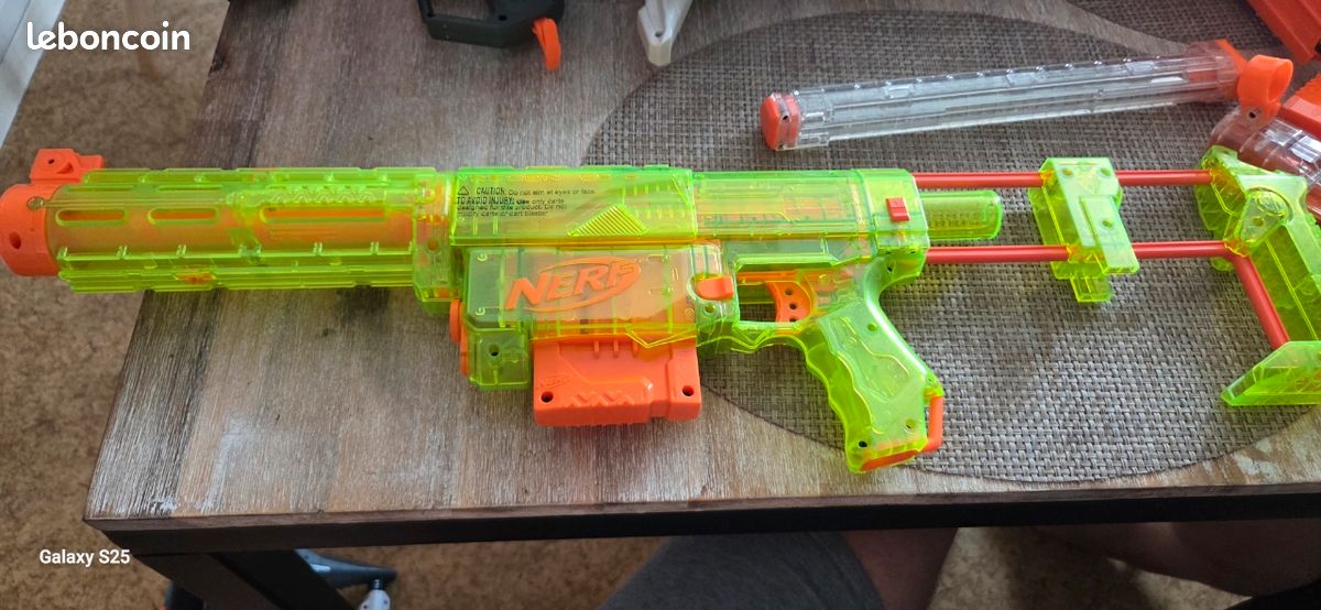 Lot de nerf et accessoires (image 2)