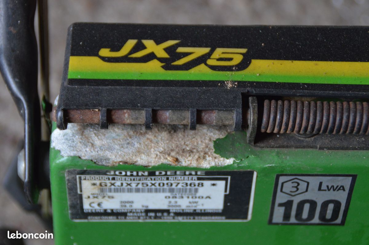 Tondeuse gazon john deere (image 2)