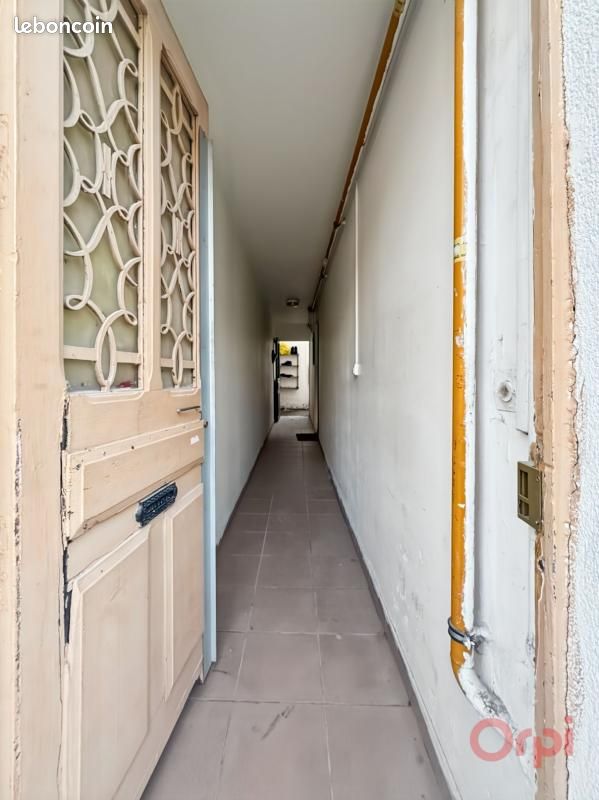 Local commercial 120 m² · à Aubervilliers · 120 m² · 345 000 €
