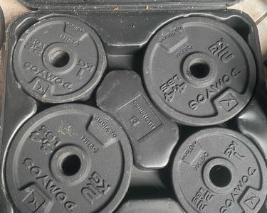 Haltères Domyos 20 kg avec valise – parfait état Sport Plein air