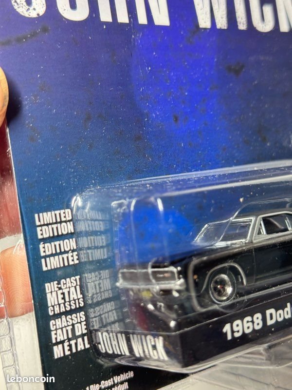 Greenlight 1:64 - Dodge Charger R/T 1968 - John Wick (2014) - Hollywood Series 33 - Die-Cast - 2