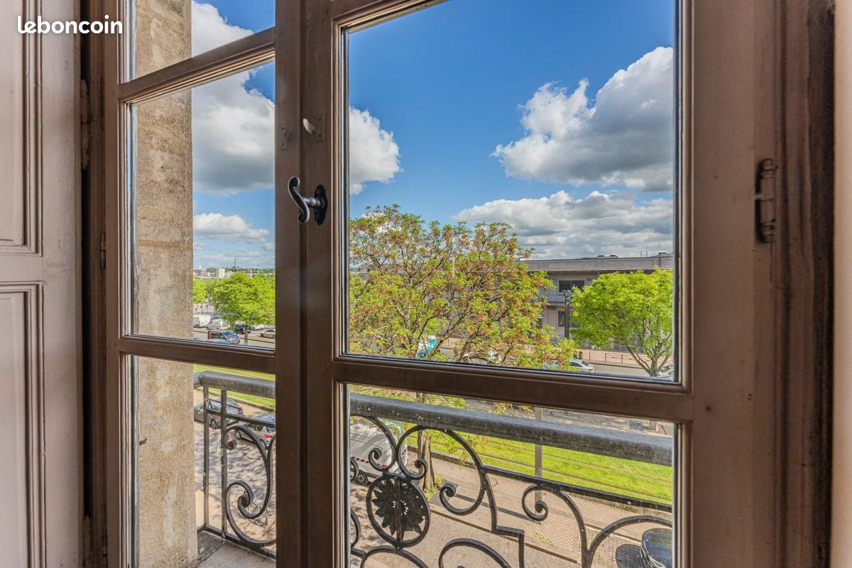 Appartement 3 pièces 122 m² - Bordeaux 33000 (image principale 2)