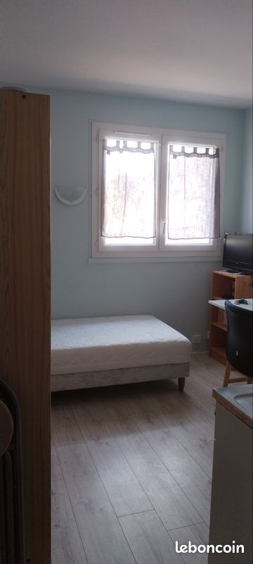 Appartement 1 pièce 14 m² · à Limoges · 14 m² · 360 €