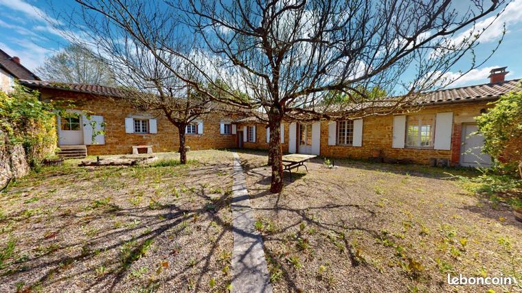 Maison 13 pièces 410 m²