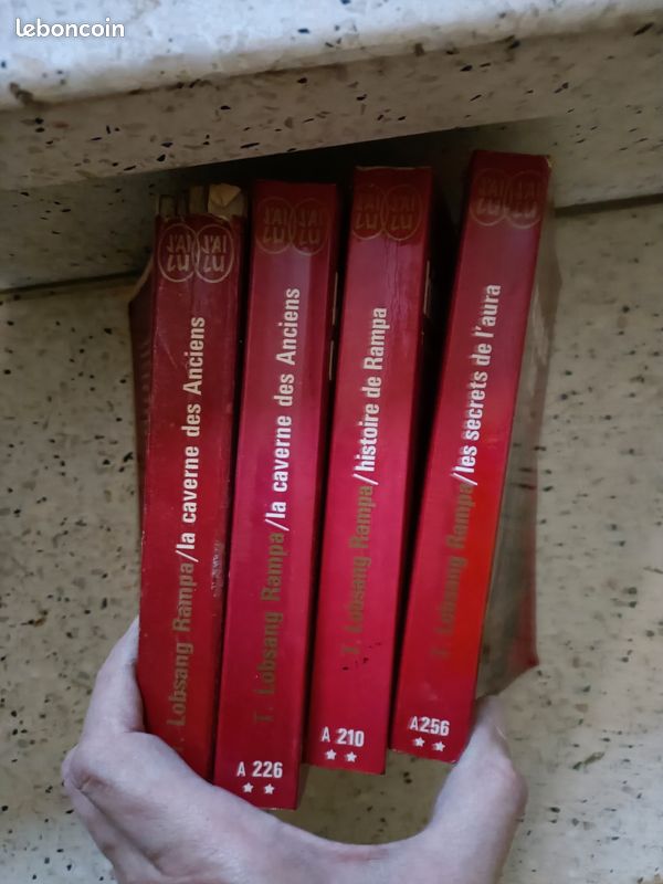 Livres divers styles (image 12)
