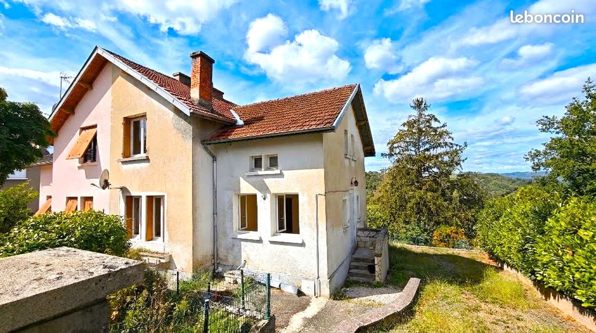 Maison 6 pièces 100 m² · à Cransac-les-Thermes · 100 m² · 69 900 €