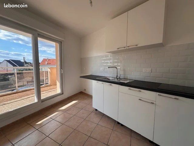 Appartement a louer ozoir-la-ferriere - 3 pièce(s) - 61 m2 - Surfyn
