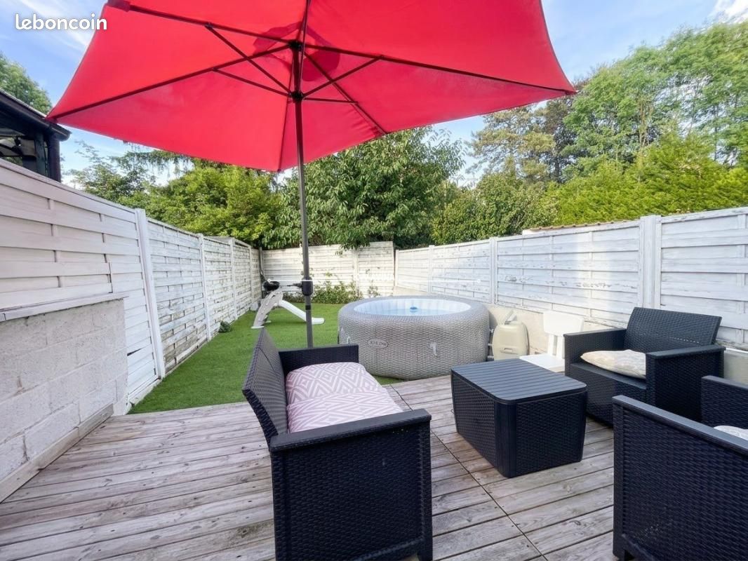 Maison 5 pièces 105 m² · à La Chapelle-d'Armentières · 105 m² · 214 000 €