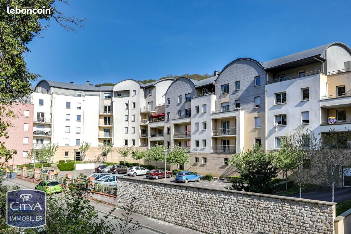 Appartement 2 pièces 56 m² · à Elbeuf · 56 m² · 67 000 €
