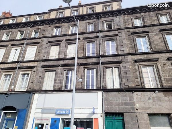 Appartement 3 pièces 92 m² · à Clermont-Ferrand · 92 m² · 880 €