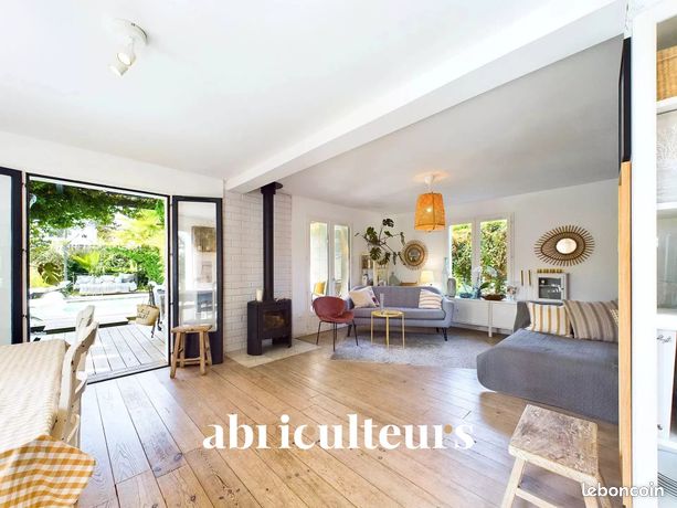 Maison 5 pièces 143 m²