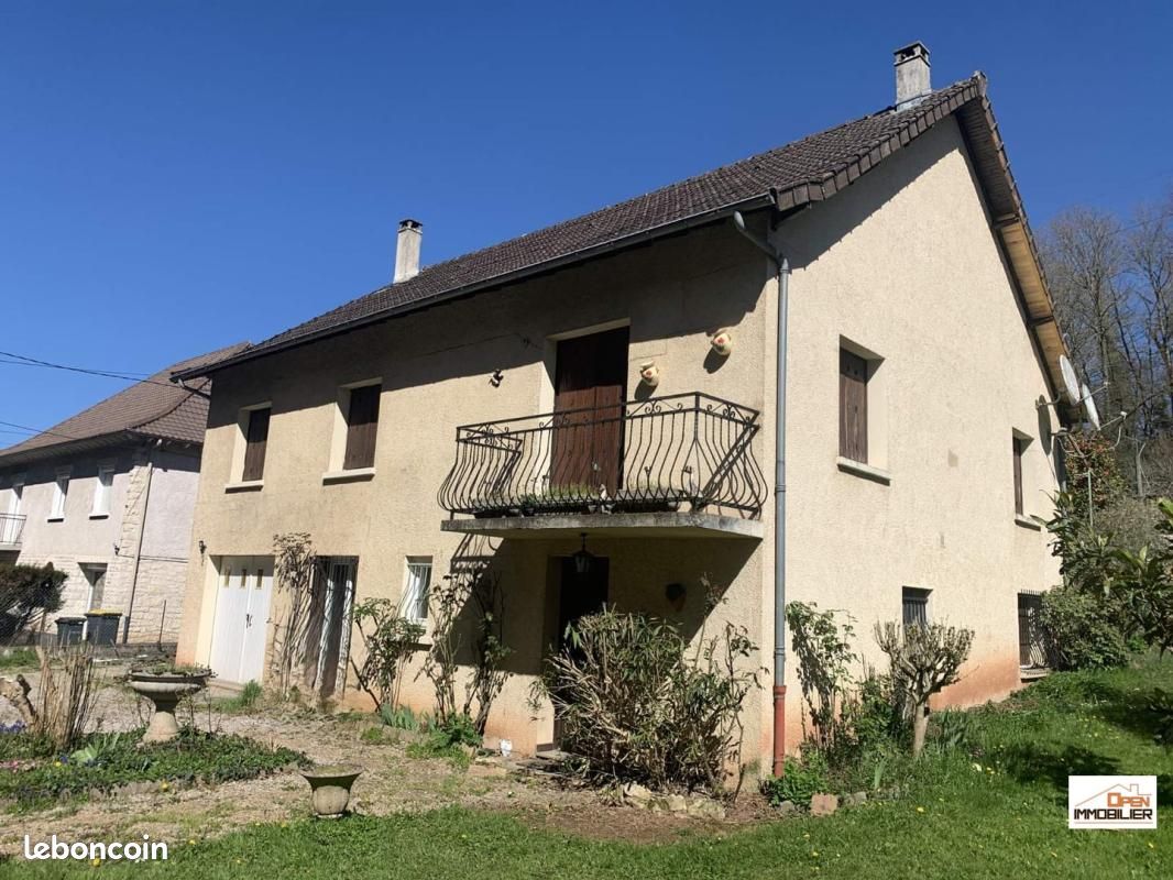 Maison 7 pièces 138 m² · à Cosnac · 138 m² · 174 000 €
