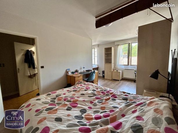 Studio 1 pièce 27 m² — 5
