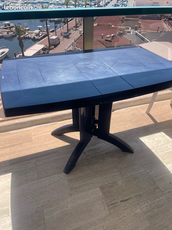 Vend table de jardin marque grofilex (image 1)