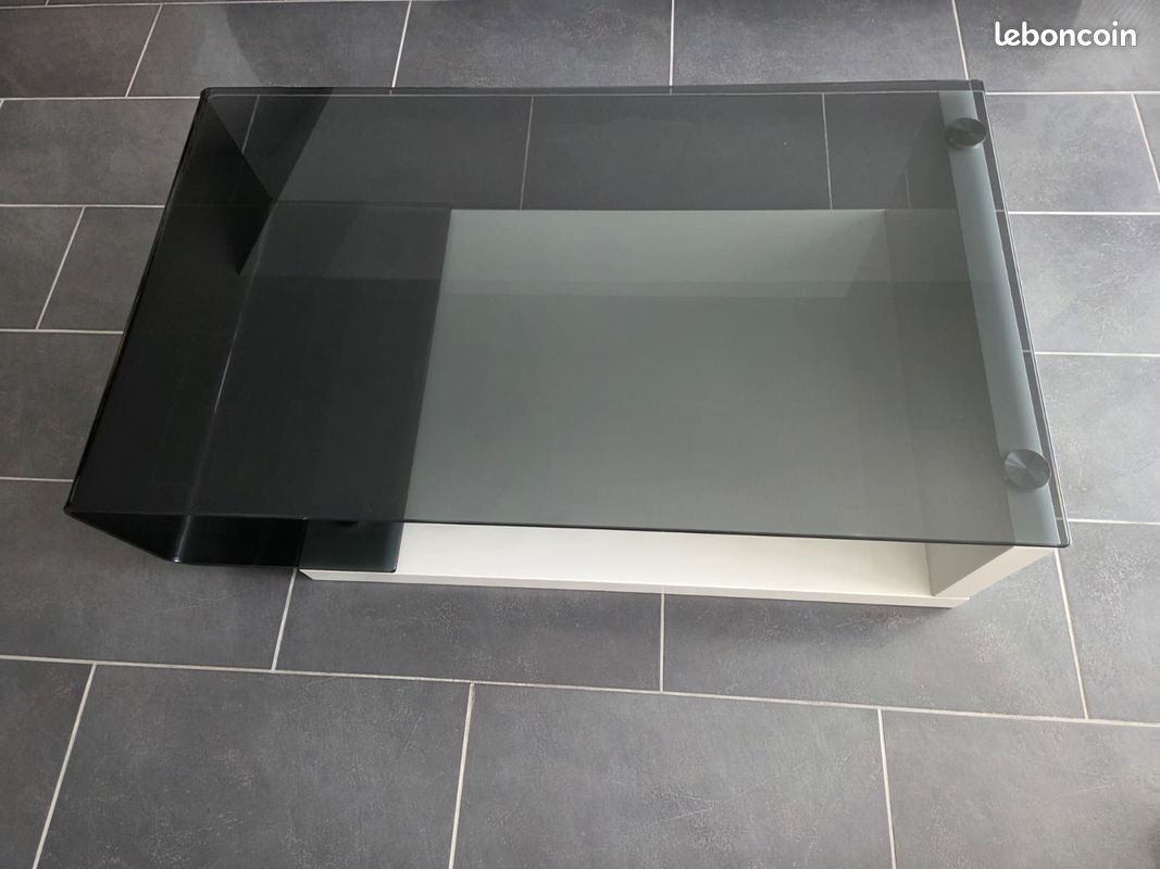 Table basse design verre fumé et blanc laqué (image 3)