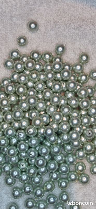 Lot de perles en verre nacrées 10mm (image 1)
