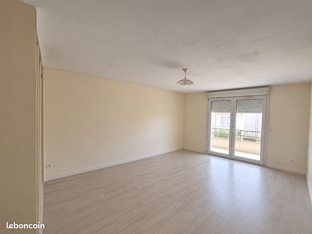 Appartement 1 pièce 31 m² · à Eaubonne · 31 m² · 900 €/mois