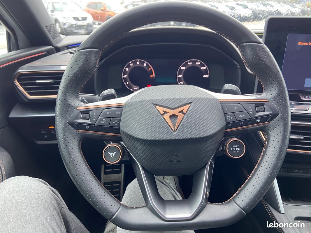 Cupra LEON ST 1.5 ETSI HYBRID 150CH V DSG7 (image 6)