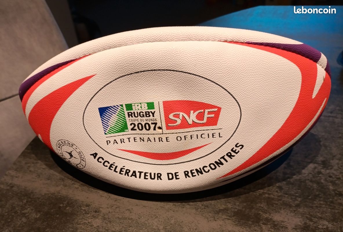 BALLON de RUGBY NEUF collector coupe du monde 2007 (image 2)