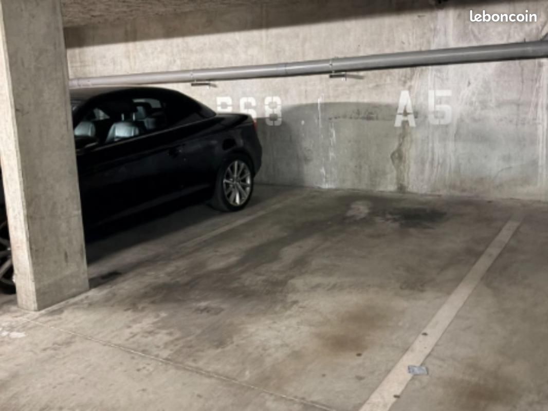 Parking 9 m² · à Villeurbanne · 9 m² · 72 €/mois