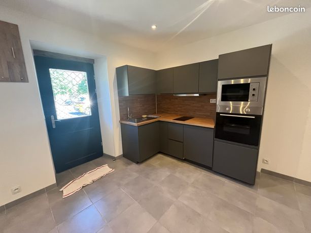 Forêt de Tronçais/petite maison 2 personnes/électricité comprise dans le loyer