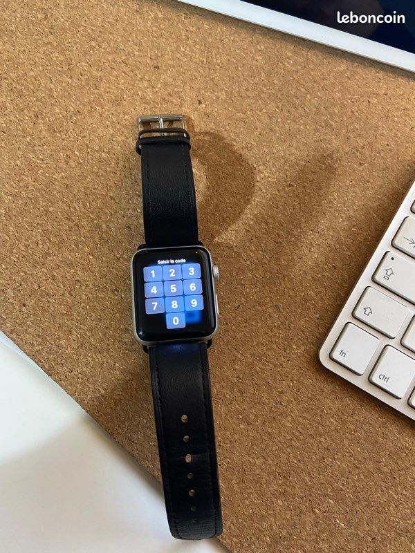 Apple Watch en excellent état (image 2)