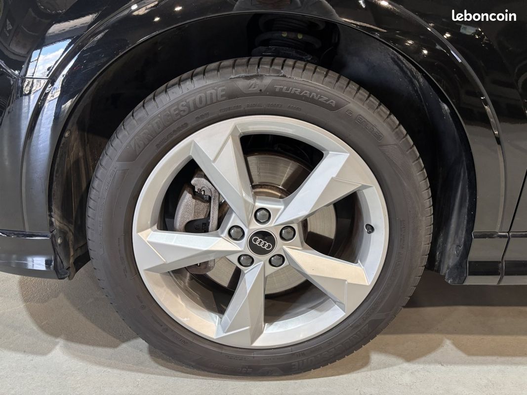 Audi Q3 45 TFSI E 245 S LINE STRONIC (image 31)