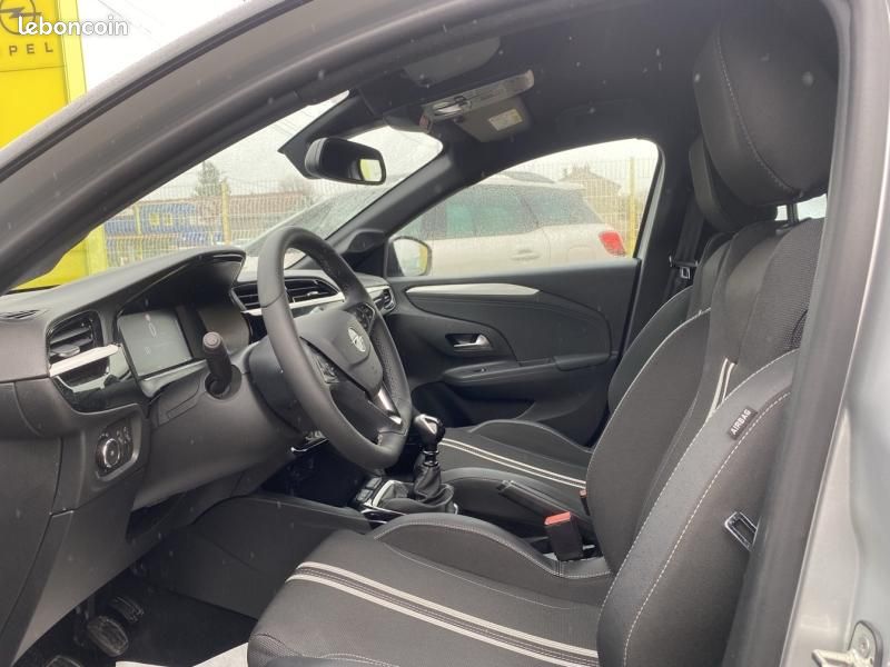 Opel Corsa 1.2 Turbo 100ch GS (image 8)