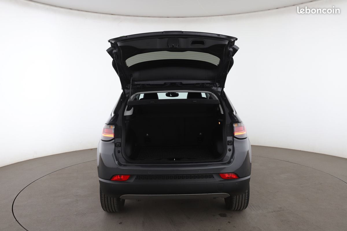 Jeep Compass 1.5 Turbo T4 MHEV Limited 4x2 BVR7 130 ch (image 17)
