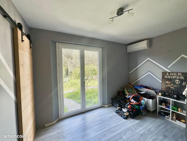 Villa 4 pièces 143 m² — 11