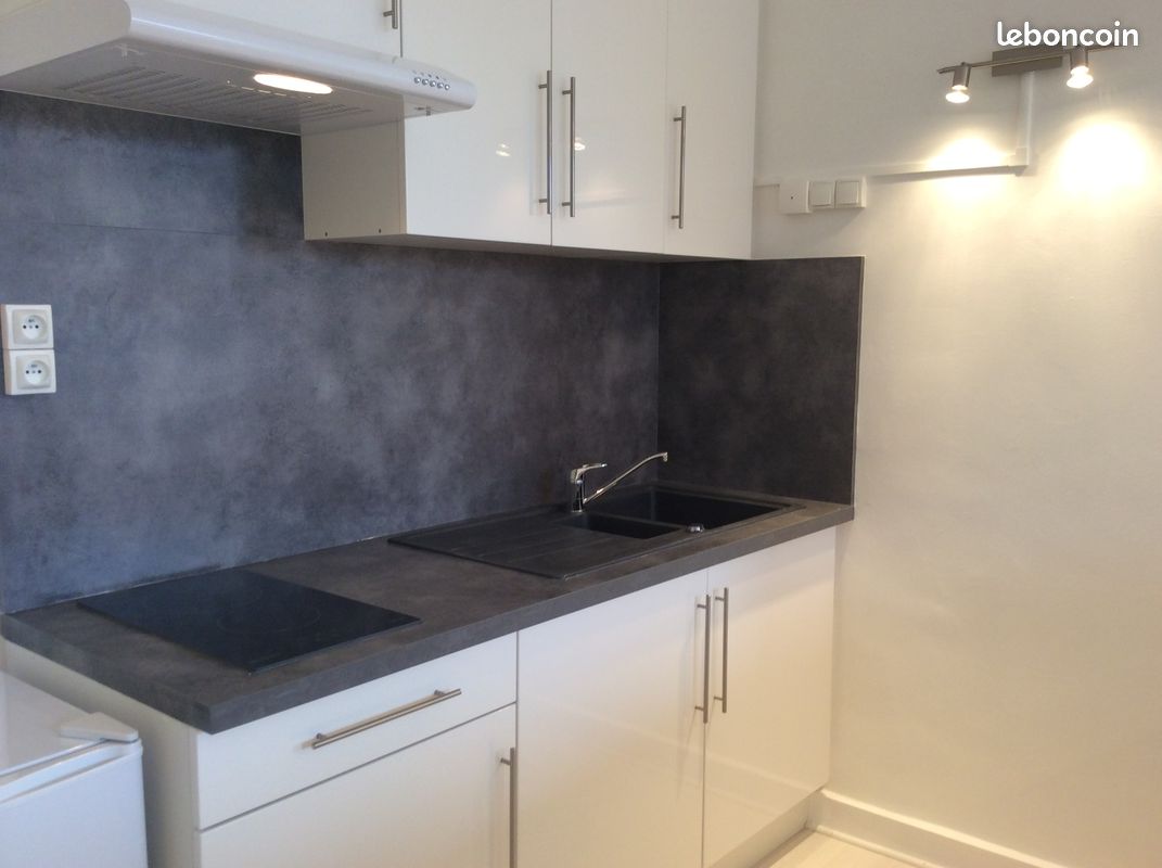 Appartement 1 pièce 30 m² · à Sablé-sur-Sarthe · 30 m² · 350 €/mois