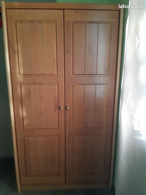 Ensemble armoire, lit et table de chevet (Gautier) (image 1)