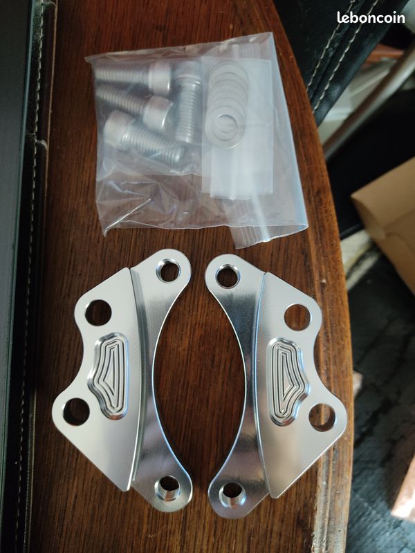 OW01 Supports étrier de frein brembo platine adaptation entraxe 40mm / 90mm taillé masse (image 1)